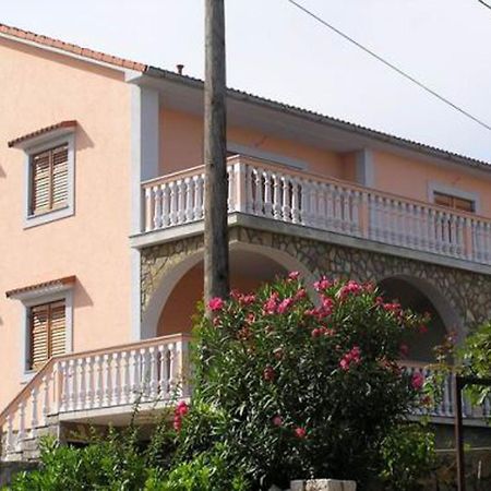 Apartments Petrovic Šilo Εξωτερικό φωτογραφία