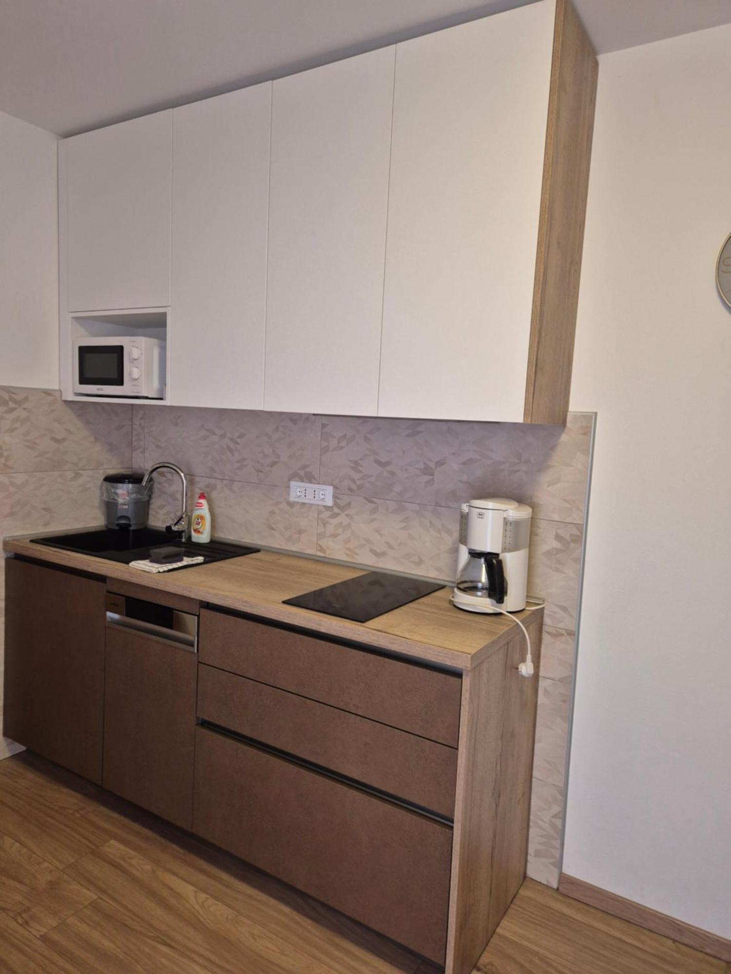 Apartments Petrovic Šilo Εξωτερικό φωτογραφία