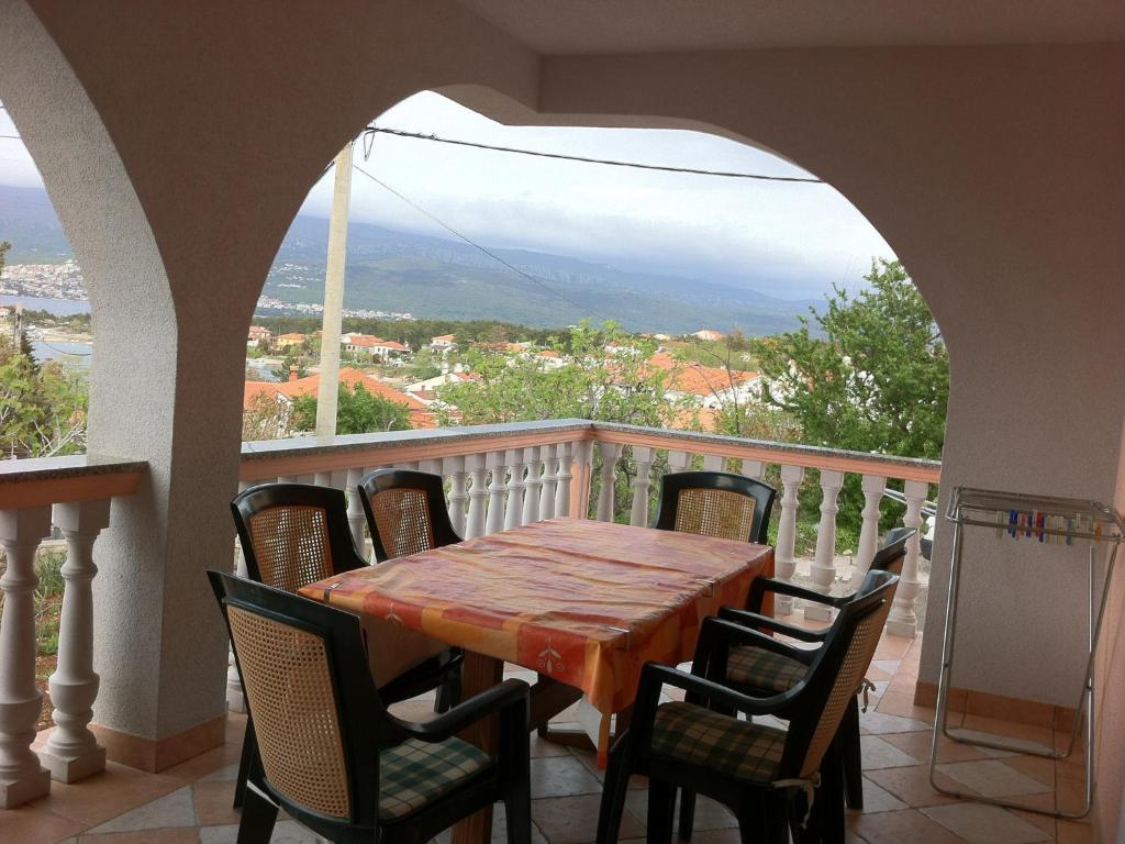 Apartments Petrovic Šilo Δωμάτιο φωτογραφία